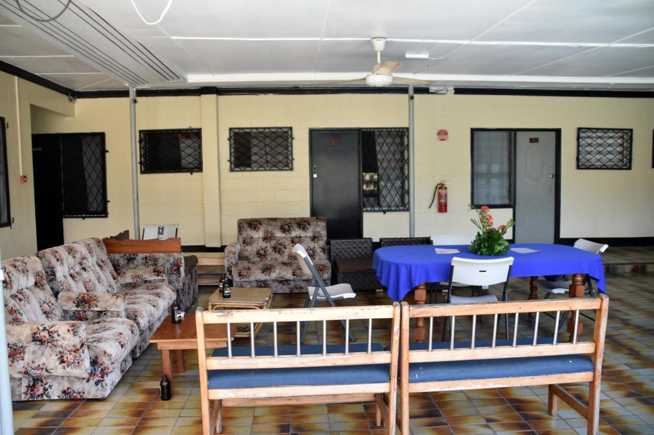Grand Melanesian Hotel Nadi Exterior foto